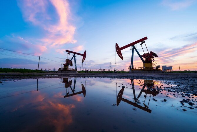 Oil Prices Rise Amid Supply Concerns and Sanctions on Iran