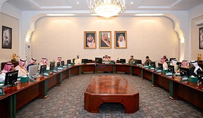 Governor of Taif Engages with Rose and Aromatic Plants Cooperative