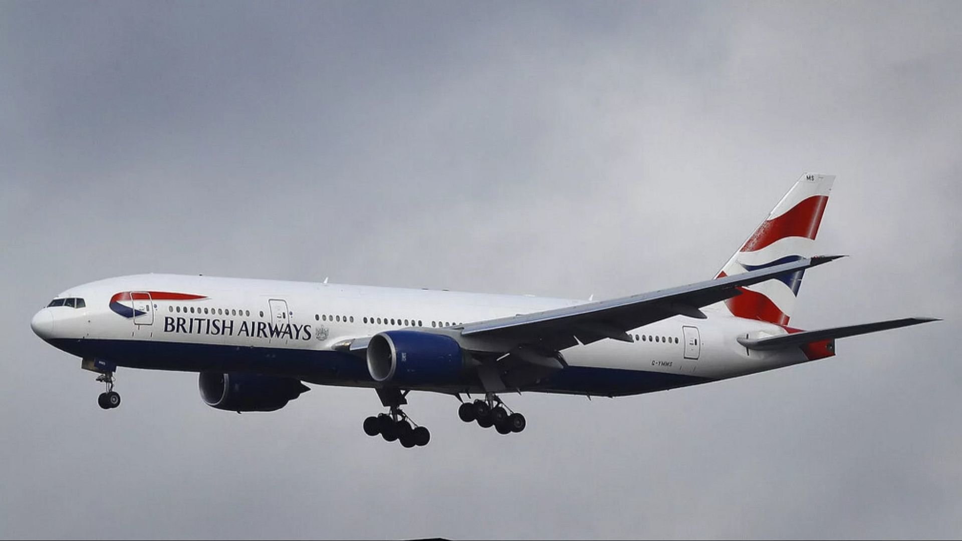 European Airline Shares Fall Following Disruption from Heathrow Power Outage
