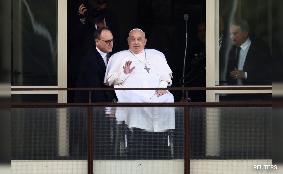 Pope Francis Released from Hospital Following Pneumonia Treatment