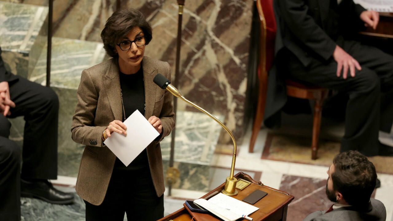 Verbal Altercation Halts Examination of Public Broadcasting Reform in France