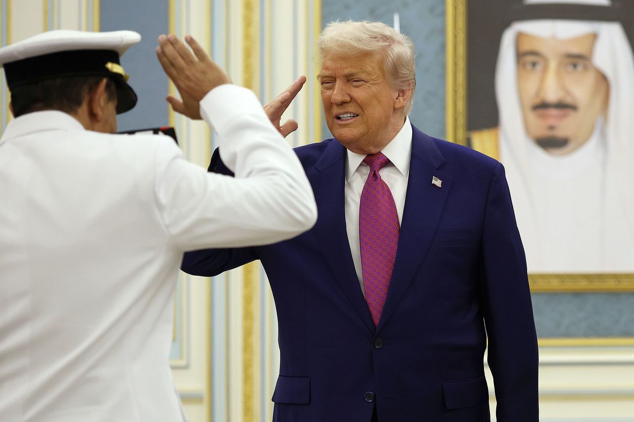 Donald Trump Makes Official Visit to Saudi Arabia as President
