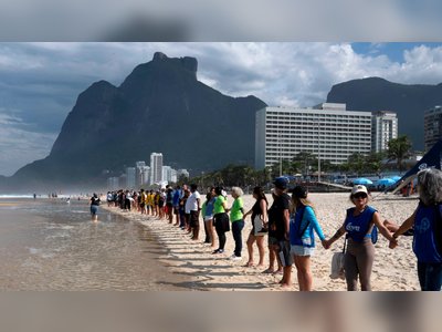 Global Oceans Near Record Temperatures as CO₂ Levels Climb