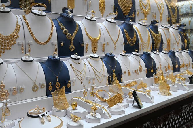 Saudi Gold Demand Defies Price Surge Amid Cultural, Digital Shift