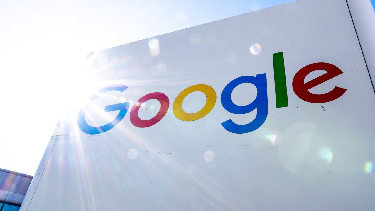 UK Regulators Investigate Google's Dominance in Online Search Market