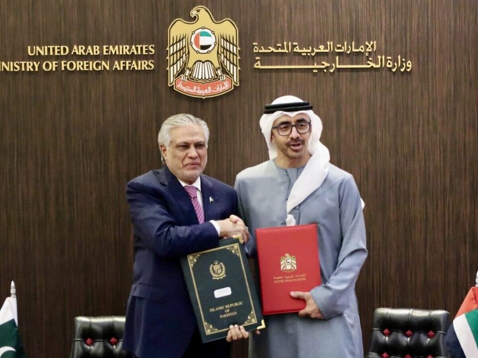 Pakistan and UAE Ink Visa Exemption Agreement