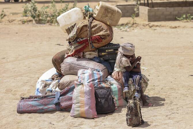 Sudan Civil War Displaces Thousands to Neighboring Chad, Overwhelming Local Resources