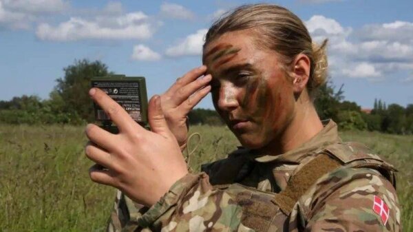 Denmark Expands Military Service to Include Women Amid Rising Security Concerns