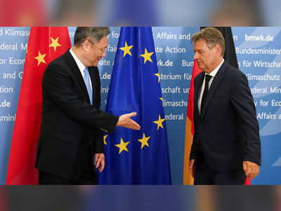 China’s Central Bank Consults European Peers on Low-Rate Strategies