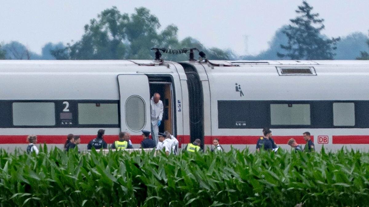 Axe Attack on German Train Leaves Four Injured