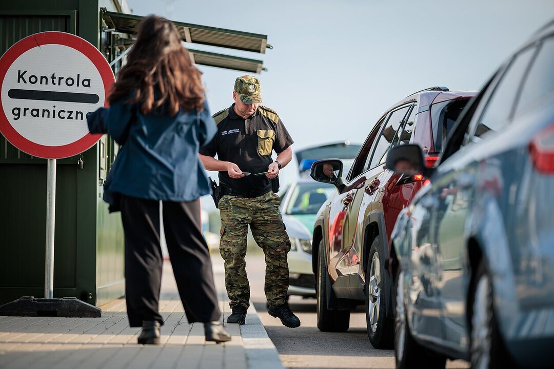 Poland Reinstates Border Controls with Germany and Lithuania