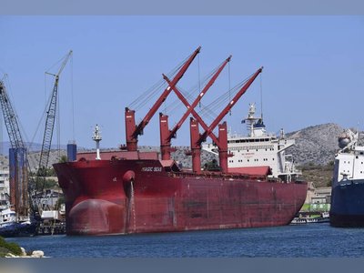 Houthis Attack Bulk Carrier Magic Seas in Red Sea, Forcing Crew to Abandon Ship