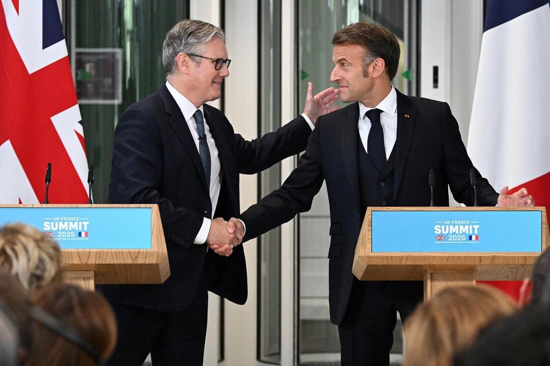 UK and France Unveil Historic Nuclear Weapons Pact - London Daily