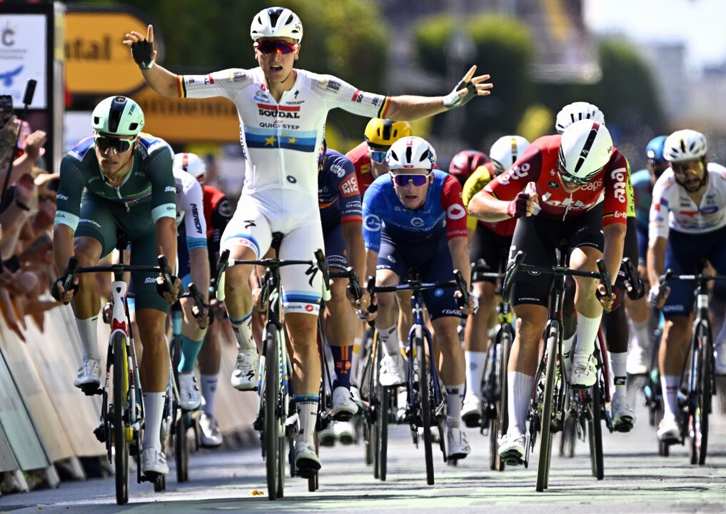 Belgium’s Merlier Claims Stage Win in Tour de France
