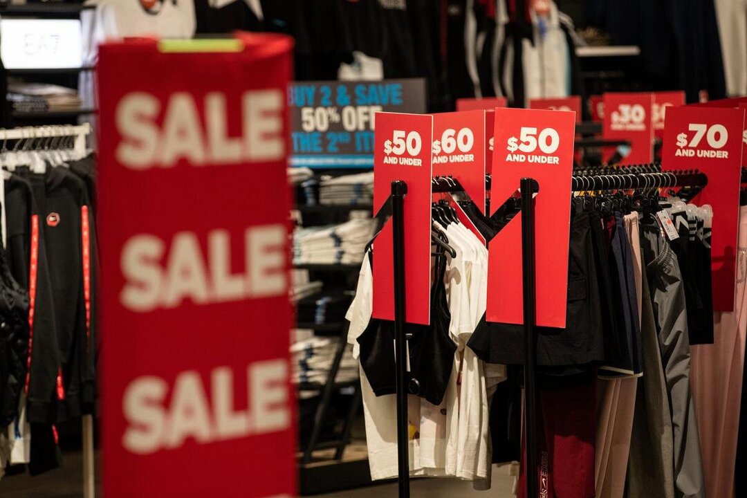 Australian Consumer Confidence Edges Up Despite Rate Pause
