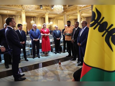 France Signs Agreement Defining 'State of New Caledonia'
