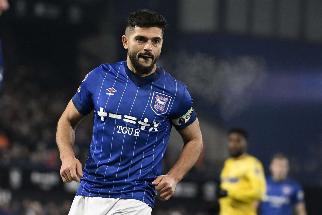 Ipswich Town Captain Sam Morsy Set for Transfer to Kuwait