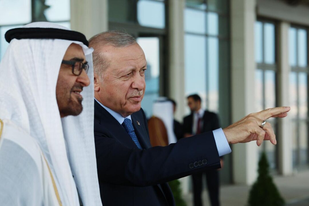 الإمارات وتركيا توقعان سبع اتفاقيات استراتيجية خلال الزيارة الرسمية