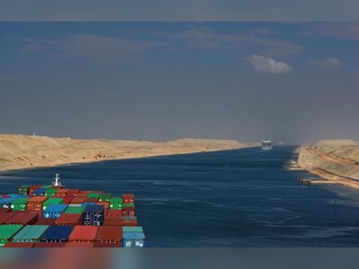 Philippines Warns Shipping Giants Against Sending Crews Through Red Sea