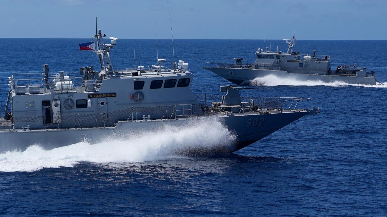 US to Build Naval Repair Facilities in the Philippines Near South China Sea