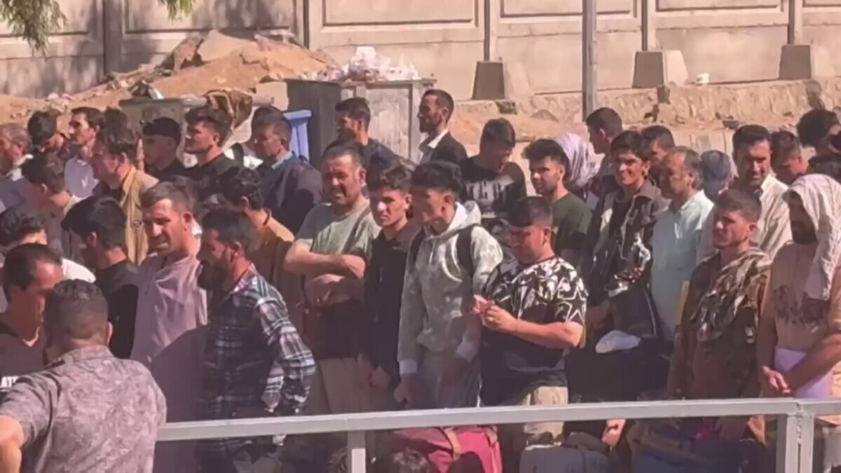 Iran Expels Over a Million Afghans Amid Mounting Border Tensions