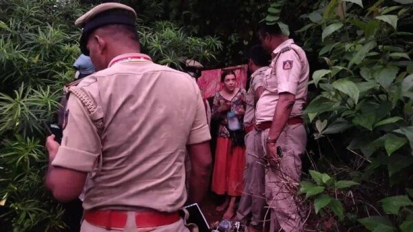 Mystery surrounds Russian mum and children found in Indian cave
