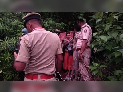 Mystery surrounds Russian mum and children found in Indian cave