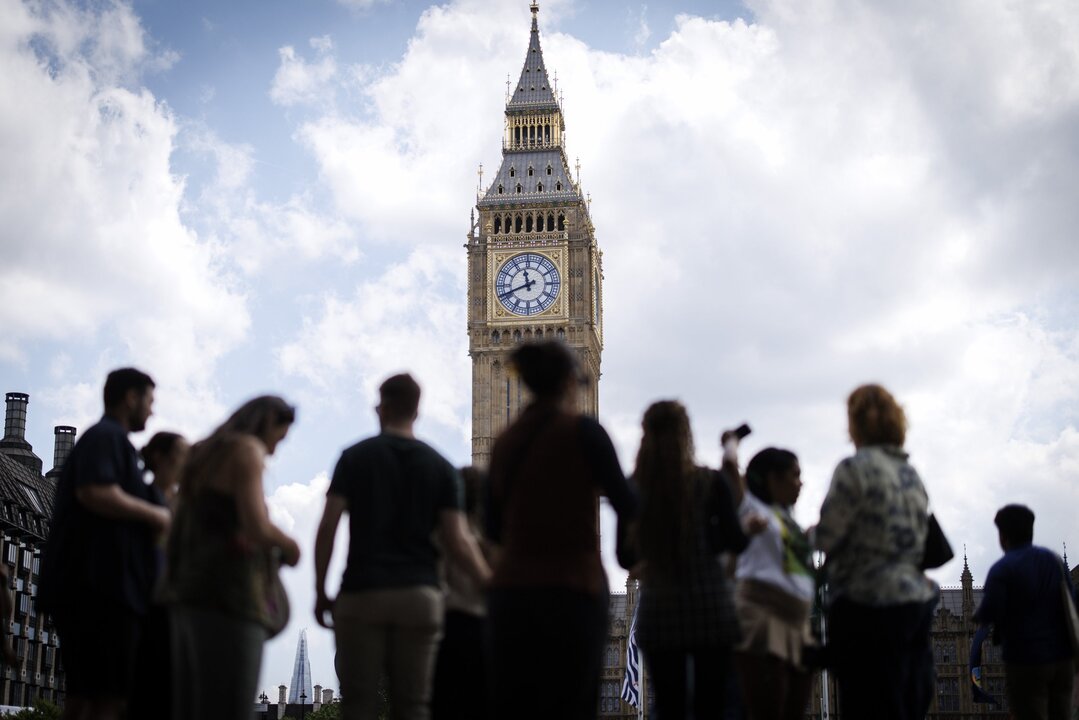 UK Unemployment Rises to Four-Year High as Wage Growth Slows