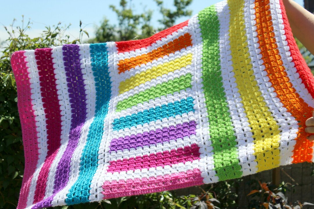Amsterdam Crafters Crochet Blankets for Children in Need