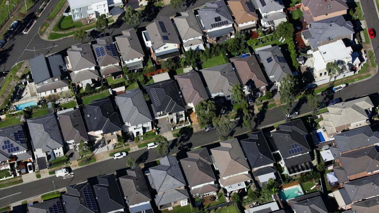 Australian Housing Market Boosts Stocks to Record Highs