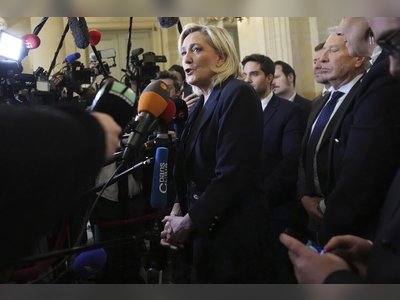France Faces Budget Crisis as Fiscal Deficit Spurs EU Concerns