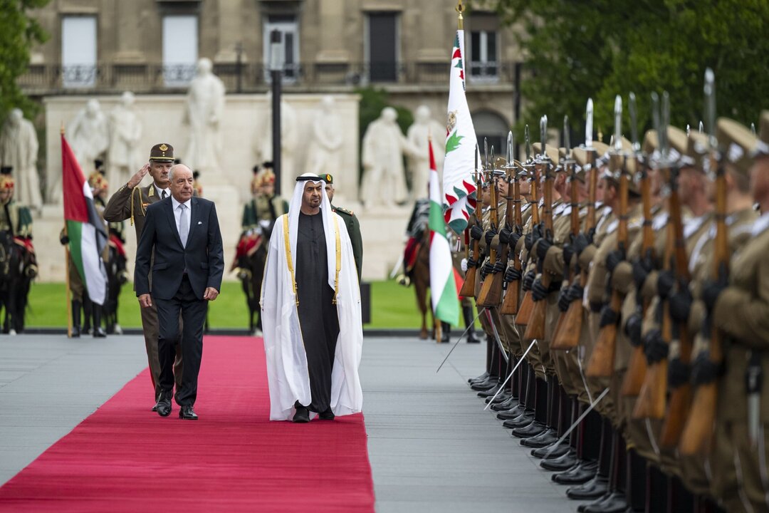 UAE President Welcomed in Hungary with Full State Honors