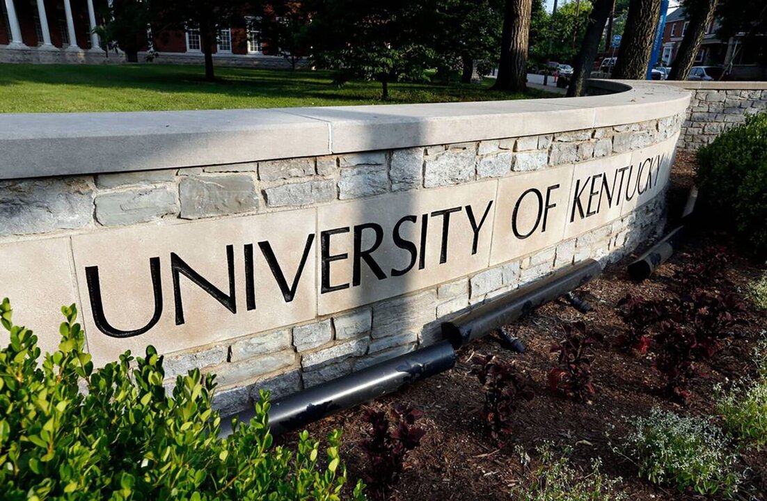 UK Professor Under Investigation Over Petition Calling for Israel’s Destruction