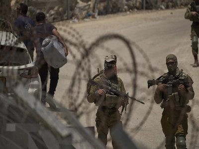 Israel Grants Limited Syrian Troop Access to Sweida