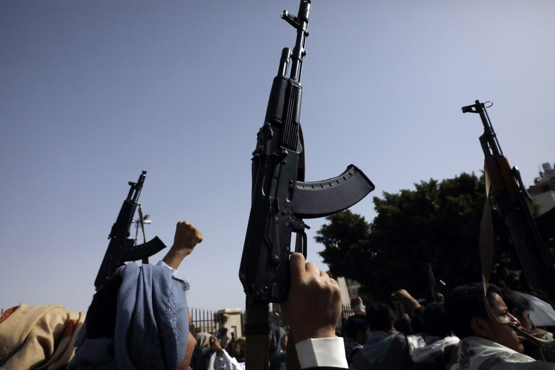 Iran Denies Supplying Arms to Yemen’s Houthis