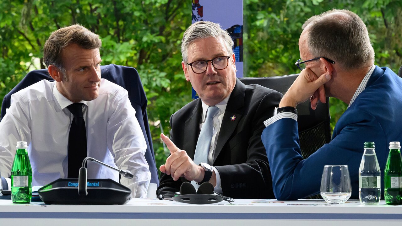 France, UK and Germany Plan Strategic Post-U.S. Security Cooperation