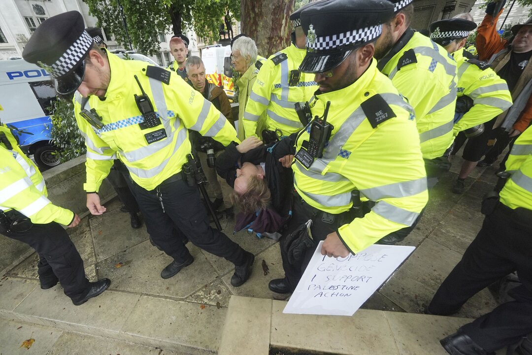 Over 100 Arrested in UK Protests Supporting Banned Group