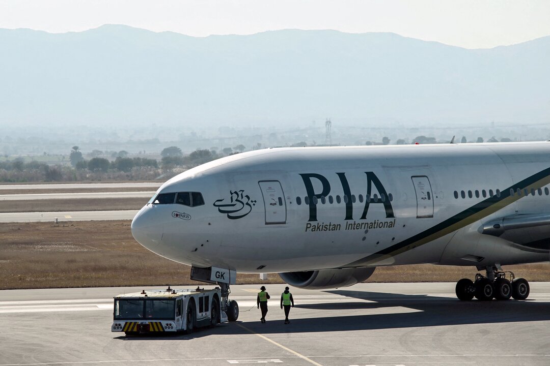 Britain Lifts Ban on Pakistani Airlines After Five Years