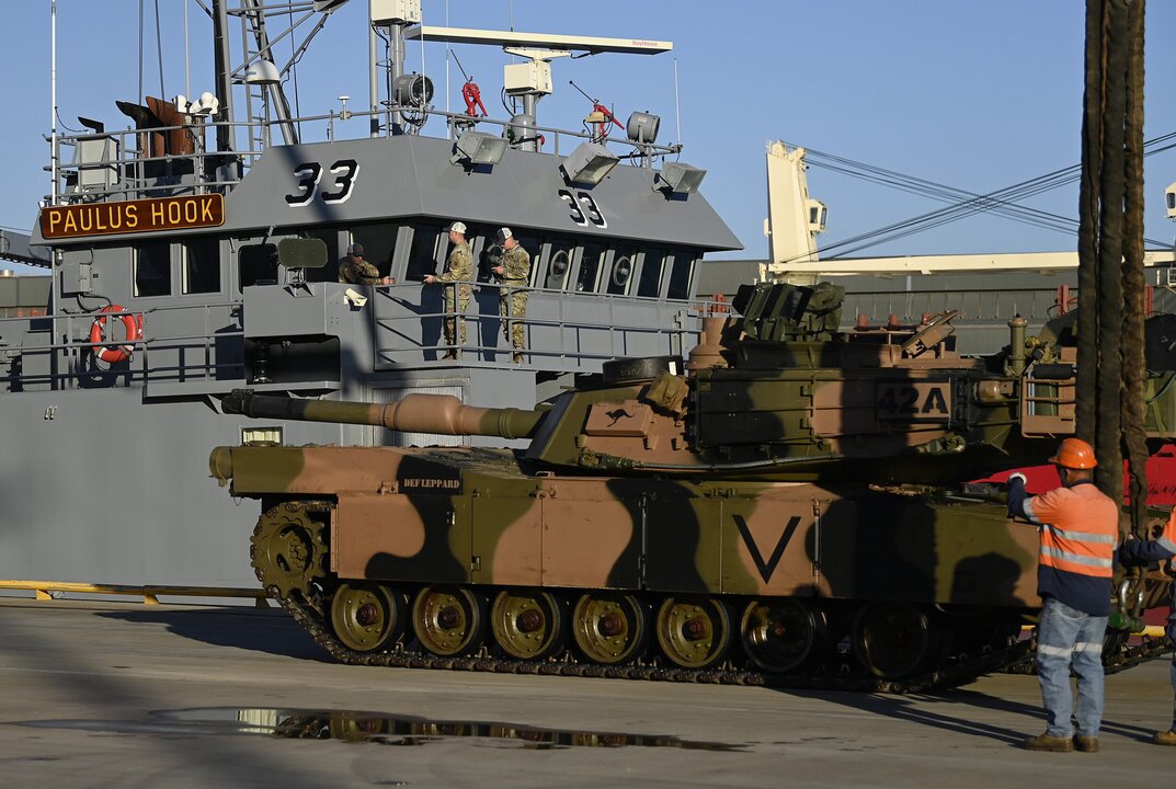 Australia Delivers Abrams Tanks to Ukraine in Major Military Aid Move