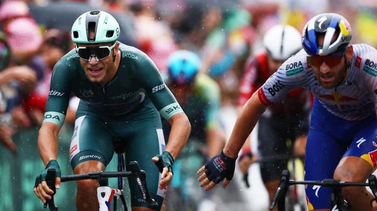 Jonathan Milan Wins Wet Stage 17 of Tour de France
