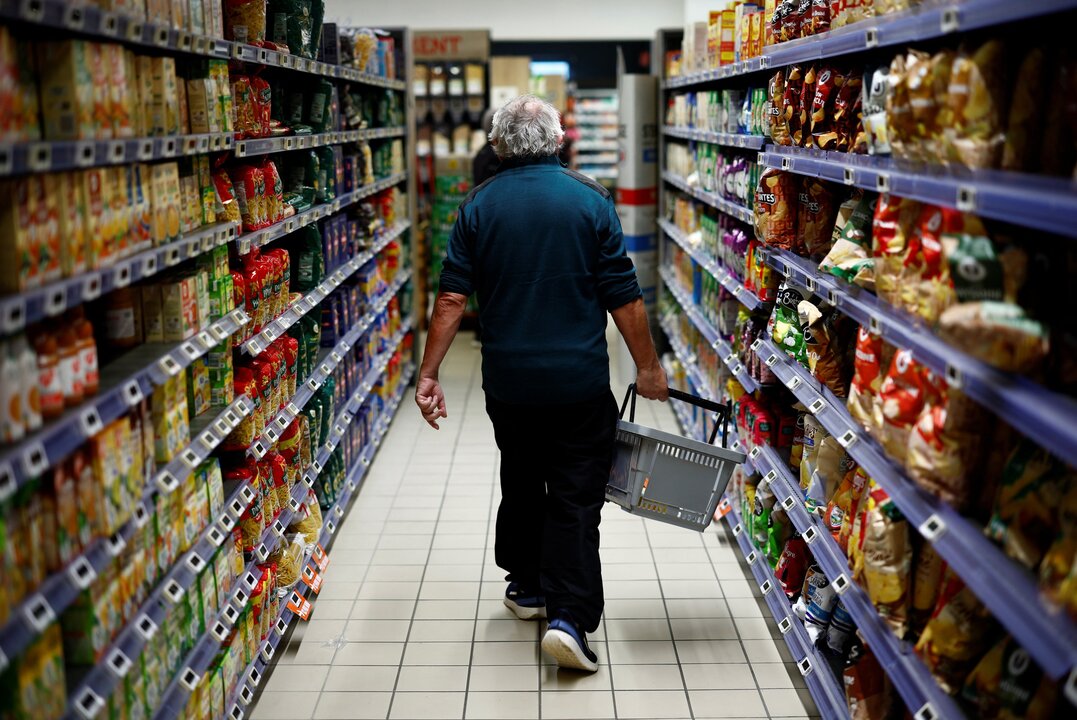 L'économie de la France ralentit en raison de la faiblesse de l'industrie manufacturière.