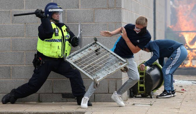 UK Fears New Summer of Unrest Amid Anti-Immigrant Protests