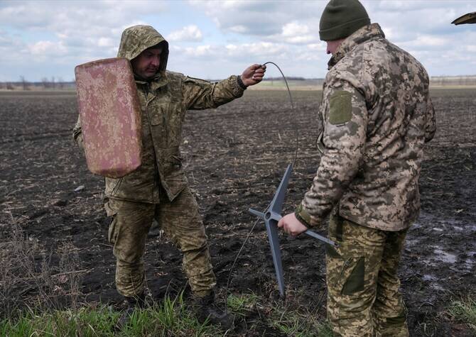 Ukraine Faces Intense Fighting around Pokrovsk as Zelensky Updates on the War Efforts