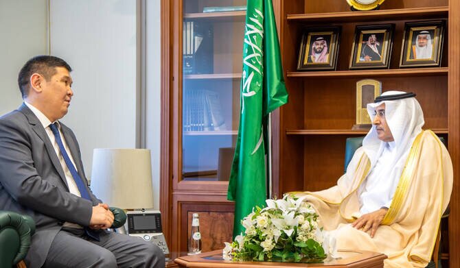 Saudi Deputy Minister Receives Kazakhstan's Ambassador to the Kingdom