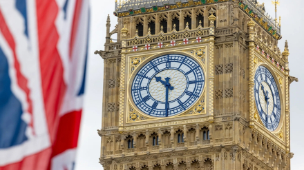 UK Increases Salary Threshold, Removes 100 Jobs from Sponsor List
