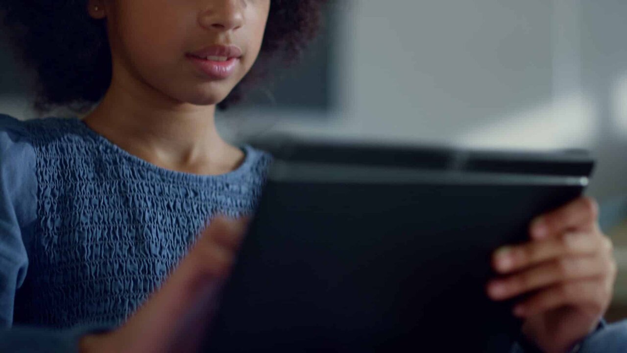 UK Enforces Online Age Checks, Triggers VPN Surge