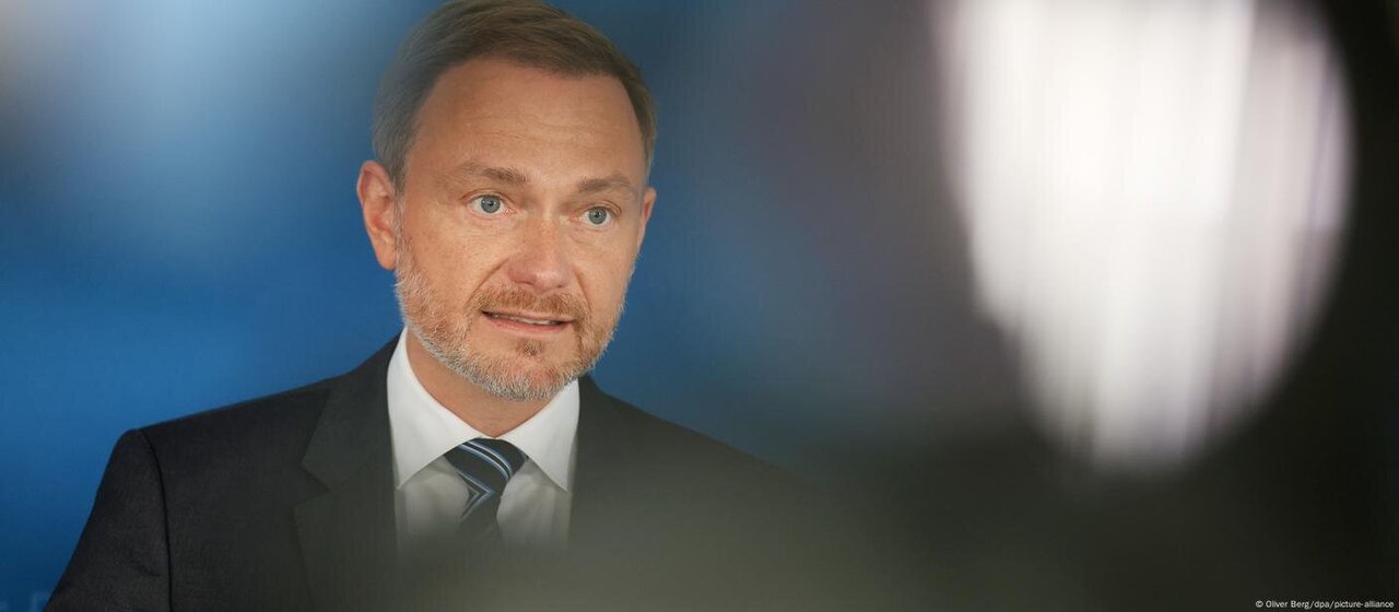 German Leaders Criticize US-EU Trade Deal as Favoring American Interests