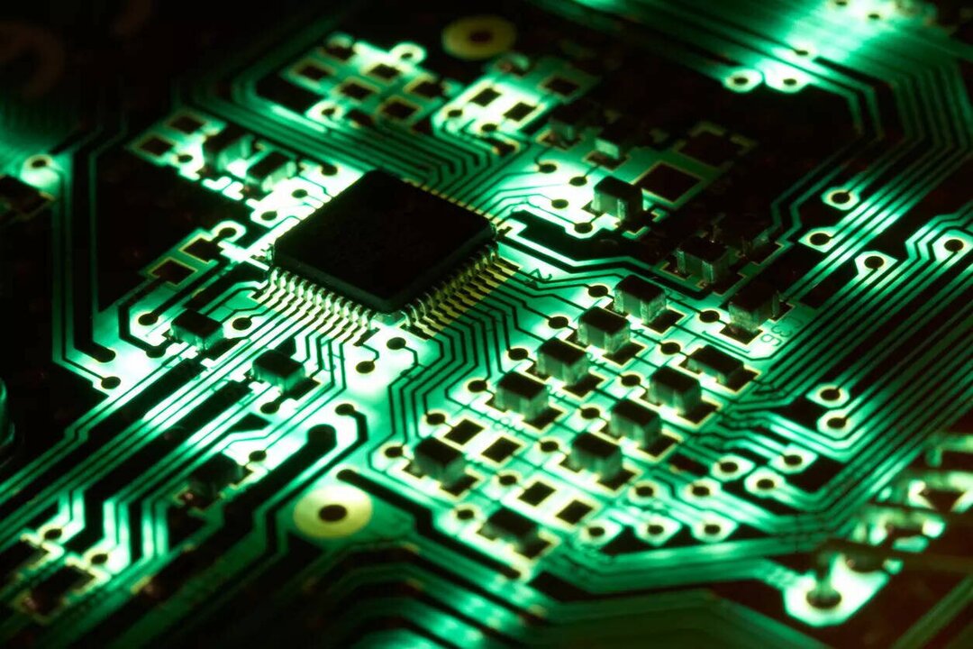 Tesla and Samsung Forge $16.5 Billion Chip Partnership
