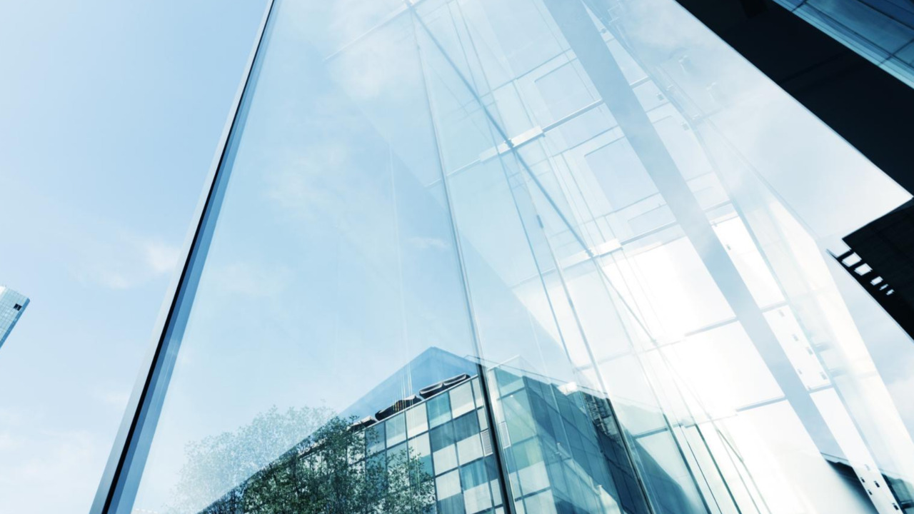 Fitch Maintains Serbia’s Credit Rating at BB+
