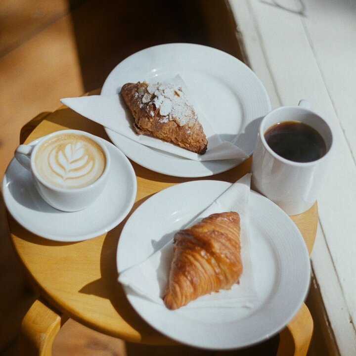 Amsterdam Orders Bakery to Halt Sale of Coffee and Sandwiches